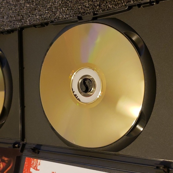 Multiple DVD's - Picture 5 of 16